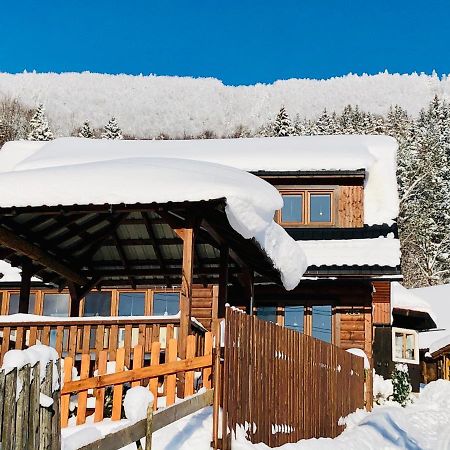 Viktoria- Neakceptujeme Mlade Partie Villa Terchová Buitenkant foto